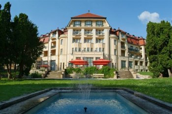 SPA Pieany Spa Resort Thermia Palace